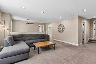 1118 Bowdoin St, Saint Paul, MN 55116 - Photo 25