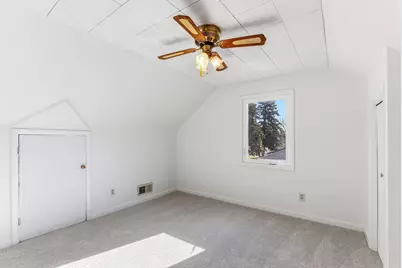 8933 Wally Drive, Golden Valley, MN 55427 - Photo 17