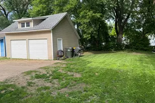 615 18th St SW, Willmar, MN 56201 - Photo 33
