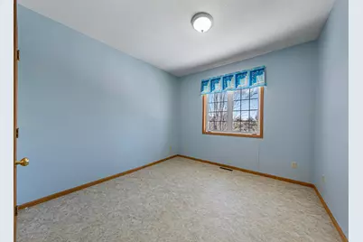 2129 Bard Court, Faribault, MN 55021 - Photo 31