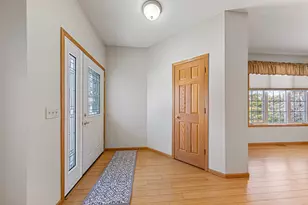 2129 Bard Ct, Faribault, MN 55021 - Photo 11