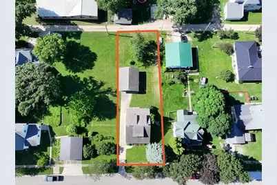 111 W Cabot Street, Le Roy, MN 55951 - Photo 1