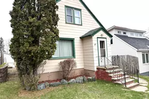 37 E Boundary Street E, Ely, MN 55731 - Photo 1