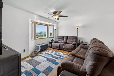 527 Jewell Street, Mora, MN 55051 - Photo 11