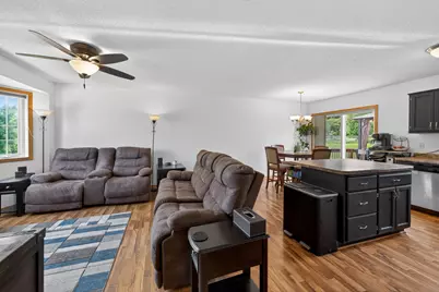 527 Jewell Street, Mora, MN 55051 - Photo 11