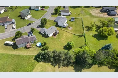 527 Jewell Street, Mora, MN 55051 - Photo 37