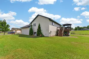 527 Jewell St, Mora, MN 55051 - Photo 31