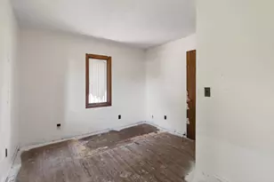 1408 E 69th St, Richfield, MN 55423 - Photo 11