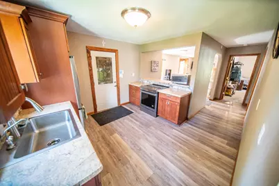 513 8th Ave SE, Waseca, MN 56093 - Photo 13