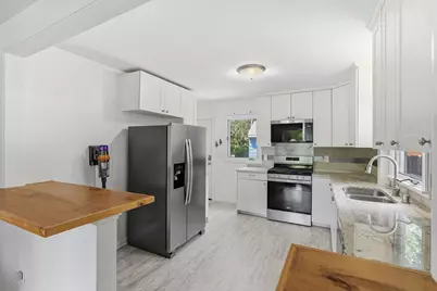 5895 Quebec Avenue N, Crystal, MN 55428 - Photo 9