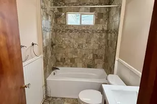 565 Madson Ave SW, Hutchinson, MN 55350 - Photo 11