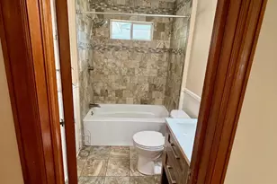 565 Madson Ave SW, Hutchinson, MN 55350 - Photo 9