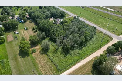 3114 11th Street NE, Austin, MN 55912 - Photo 3