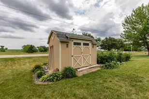 704 Country Estate Ct SE, Stewartville, MN 55976 - Photo 43