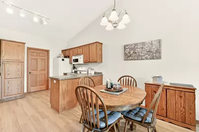 4207 Redhawk Drive SE, Rochester, MN 55904 - Photo 9