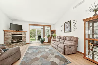 4207 Redhawk Drive SE, Rochester, MN 55904 - Photo 5