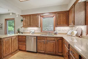 7505 Fremont Ave S, Richfield, MN 55423 - Photo 9