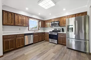15873 Hayes Trail Ct, Apple Valley, MN 55124 - Photo 13