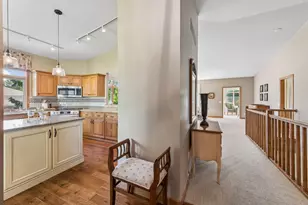 8967 Ferndale Ln, Eden Prairie, MN 55347 - Photo 5