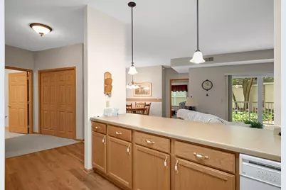 5650 Boone Avenue N #116, New Hope, MN 55428 - Photo 7