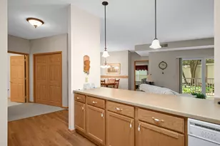 5650 Boone Ave N, New Hope, MN 55428 - Photo 7