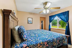 37888 Hawthorne Ave, North Branch, MN 55056 - Photo 17