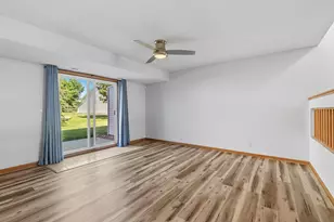 1523 Balinese St, Shakopee, MN 55379 - Photo 11