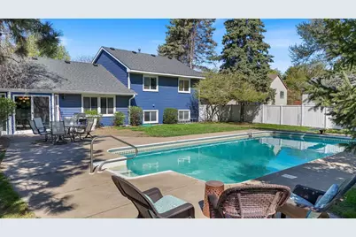 512 Hyde Avenue N, Mahtomedi, MN 55115 - Photo 3