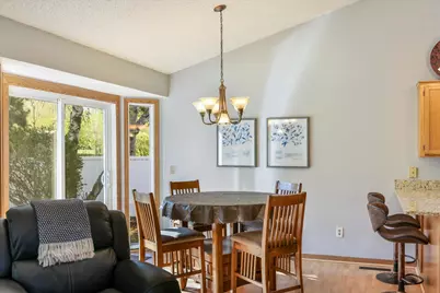 512 Hyde Avenue N, Mahtomedi, MN 55115 - Photo 19