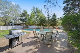 512 Hyde Ave N, Mahtomedi, MN 55115 - Photo 45