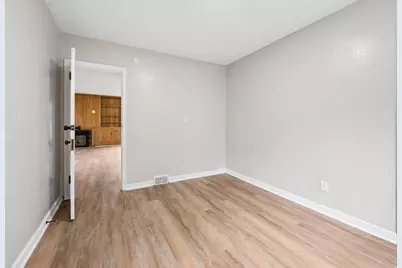 704 8th Avenue S, Saint Cloud, MN 56301 - Photo 9