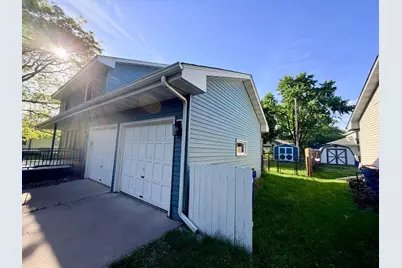 7448 Concerto Curve NE, Fridley, MN 55432 - Photo 3