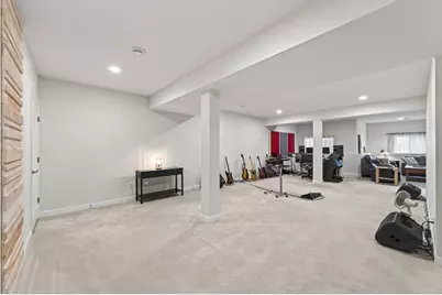 8270 Oakview Court N, Maple Grove, MN 55369 - Photo 35