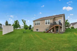 8270 Oakview Ct N, Maple Grove, MN 55369 - Photo 47