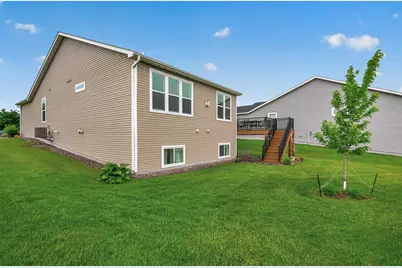 8270 Oakview Court N, Maple Grove, MN 55369 - Photo 45