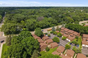 2455 Crestwood Dr, North Saint Paul, MN 55109 - Photo 37