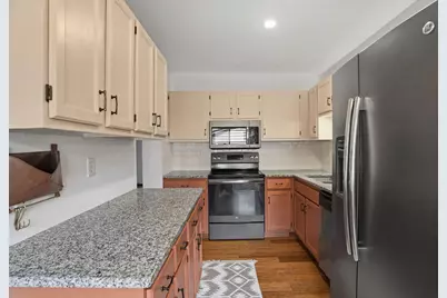 2455 Crestwood Drive, North Saint Paul, MN 55109 - Photo 11