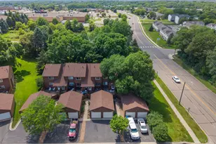 2455 Crestwood Dr, North Saint Paul, MN 55109 - Photo 33