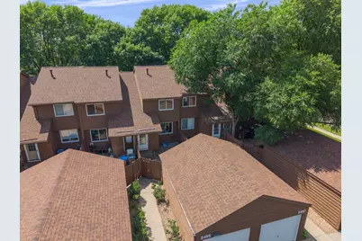 2455 Crestwood Drive, North Saint Paul, MN 55109 - Photo 31