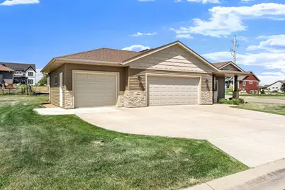 290 Acorn Place NE, Owatonna, MN 55060 - Photo 35