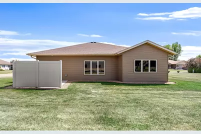 290 Acorn Place NE, Owatonna, MN 55060 - Photo 29