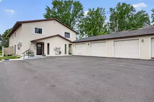 2026 31st Pl NW, Rochester, MN 55901 - Photo 27