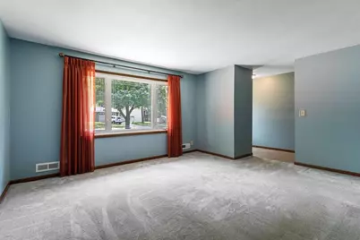 7338 Homestead Avenue S, Cottage Grove, MN 55016 - Photo 3