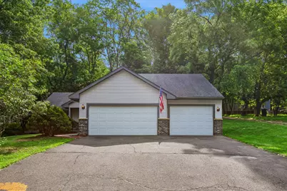 326 Warner Avenue N, Mahtomedi, MN 55115 - Photo 33