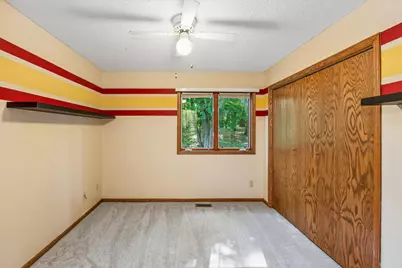 326 Warner Avenue N, Mahtomedi, MN 55115 - Photo 19
