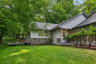 326 Warner Ave N, Mahtomedi, MN 55115 - Photo 31