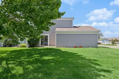 1929 Southcross Drive W #1204, Burnsville, MN 55306 - Photo 19