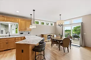 21005 Sunnyhill Ln, Corcoran, MN 55340 - Photo 5