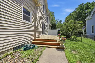 825 E Center Street, Rochester, MN 55904 - Photo 33