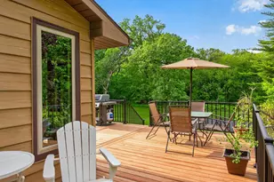 5633 Saint Mary Dr NW, Rochester, MN 55901 - Photo 9